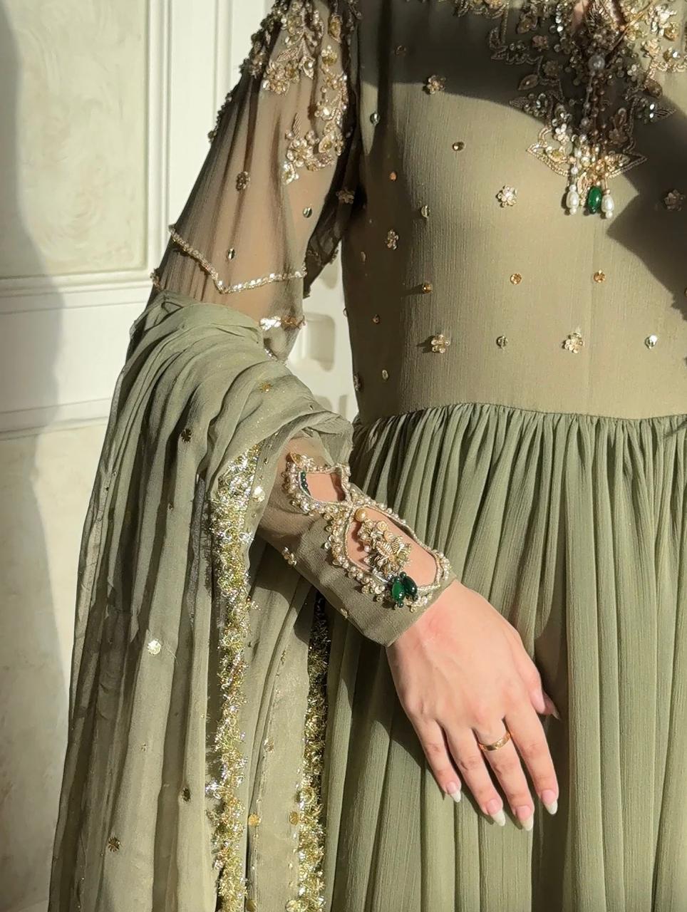 Olive Grace - Maxi