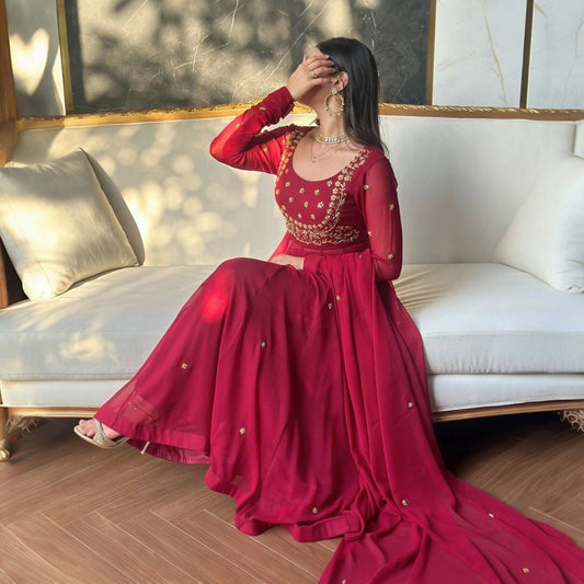 Crimson Charm - Maxi