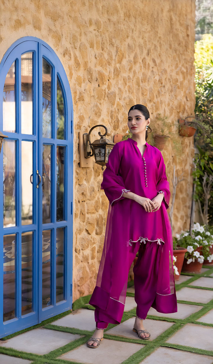 LARA 2 - HEMEL SILK