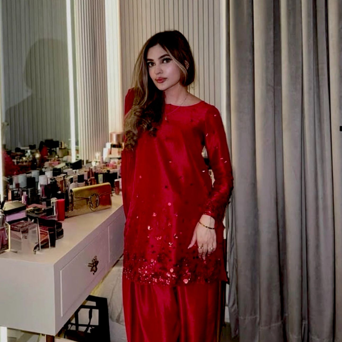 GULNAR - HEMEL SILK
