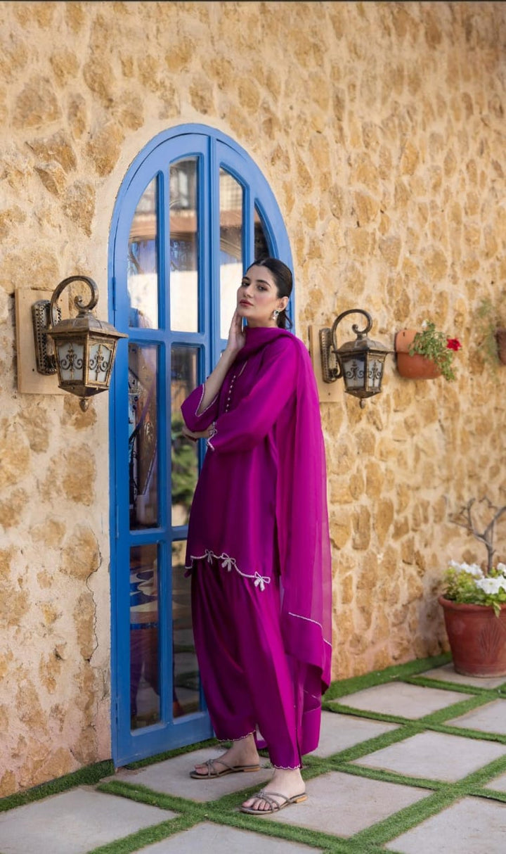 LARA 2 - HEMEL SILK